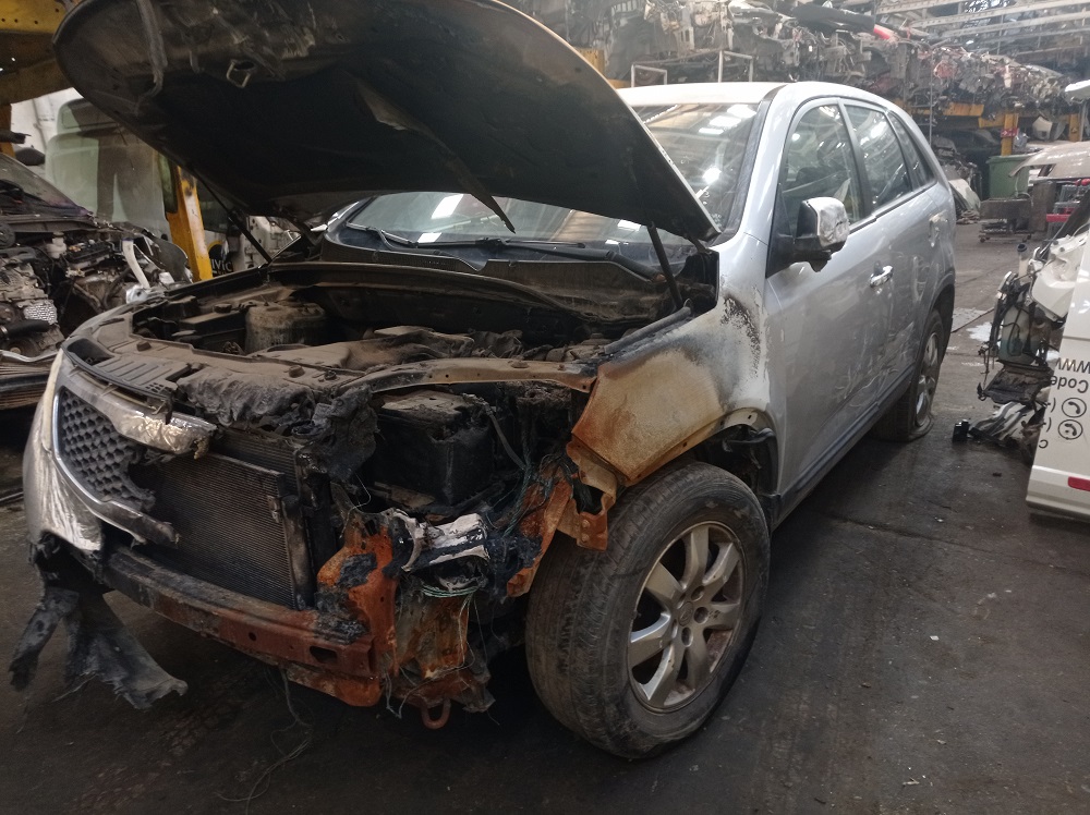 EJE Kia SORENTO 2.4LTS. 2010  USADO  EN DESARME